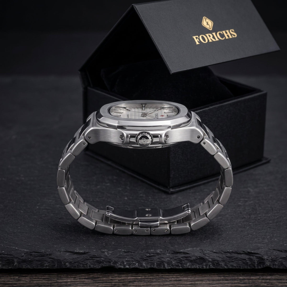 FORICHS Silver Steel Watch with Day-Date Display