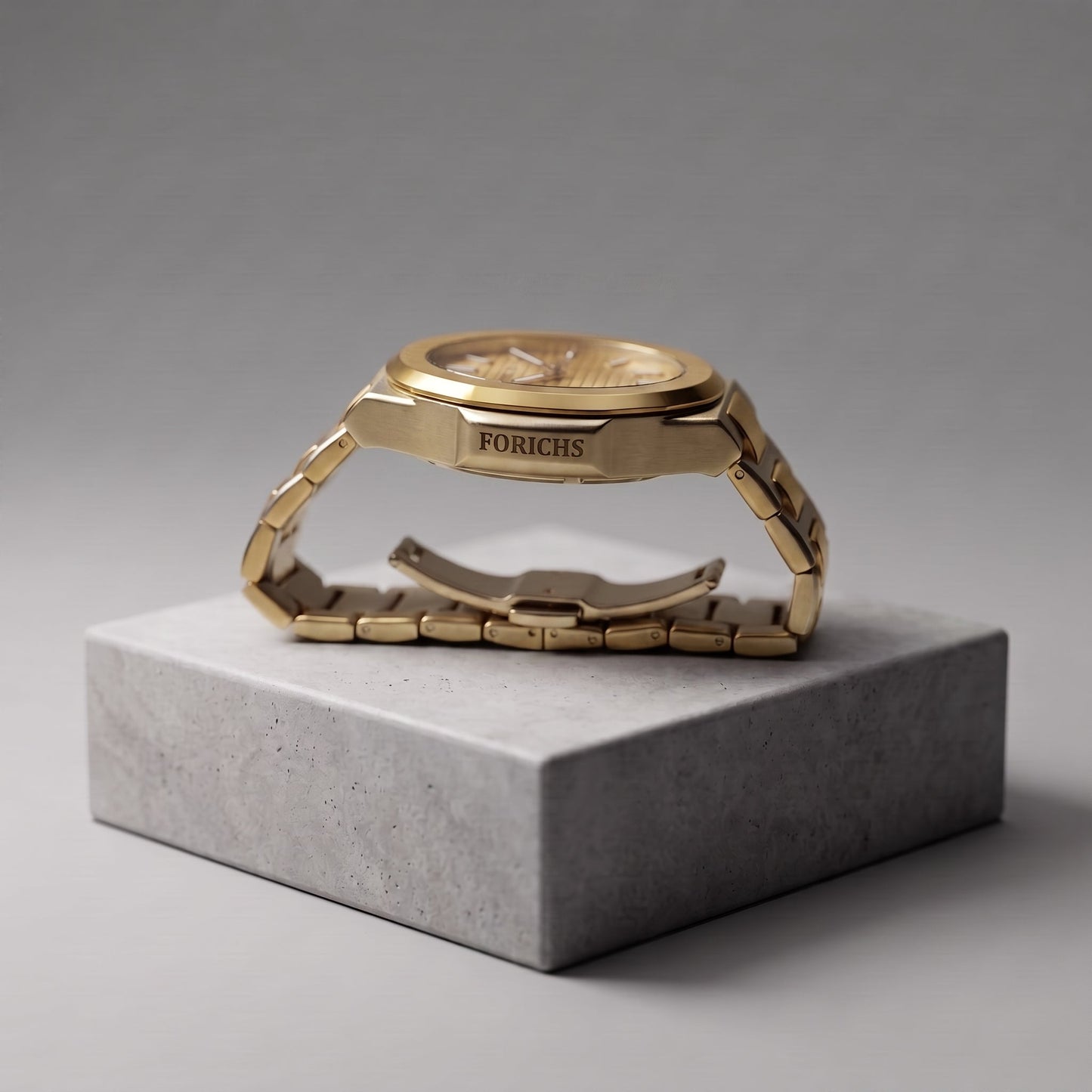 FORICHS Full Gold Dial Quartz Watch with Day-Date Display